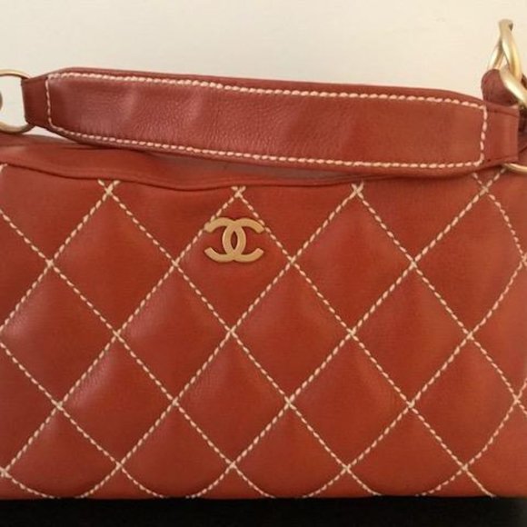 CHANEL Handbags - CHANEL